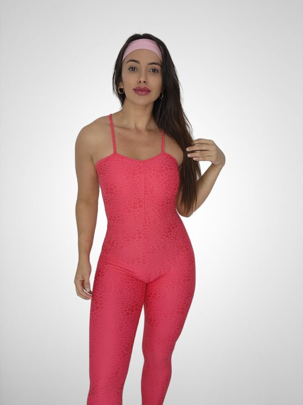 Macacão Gabi Textura Onça Vermelho